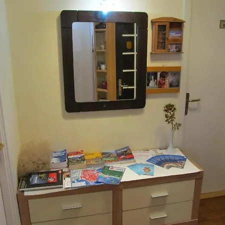 Sinistaj Gostinjska kuća 2*
